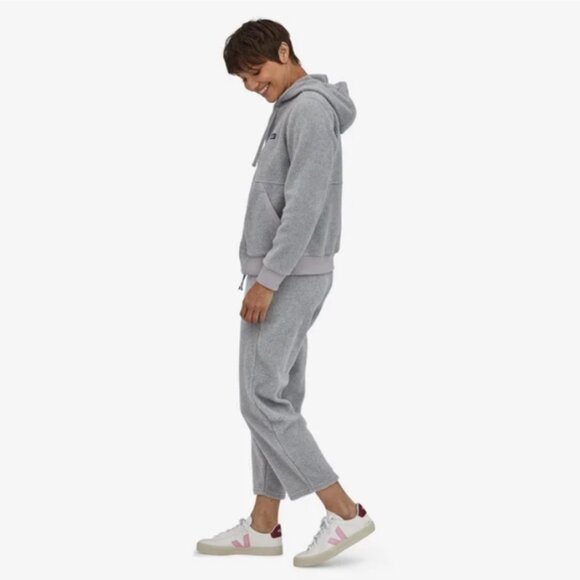 # 270 Women's Patagonia Shearling Fleece Crops & Zip Up Set - Picture 1 of 14